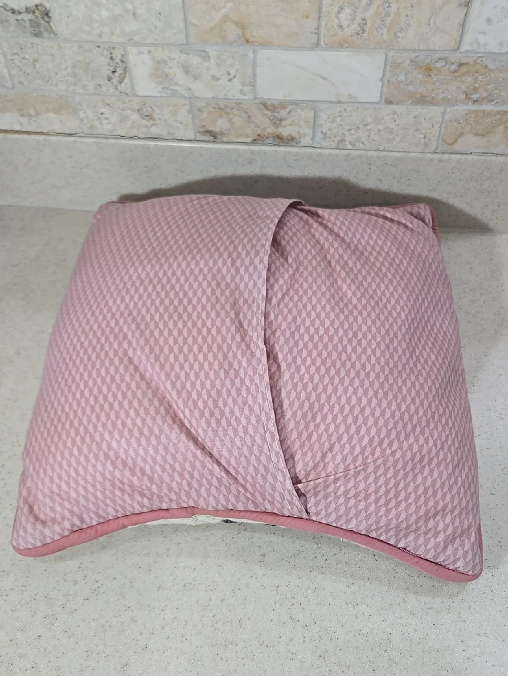 Vintage Needlepoint Style Christmas Holiday Throw Decorative Pillow